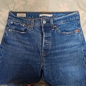 LEVI'S Premium Wedgie Straight Jeans W25
